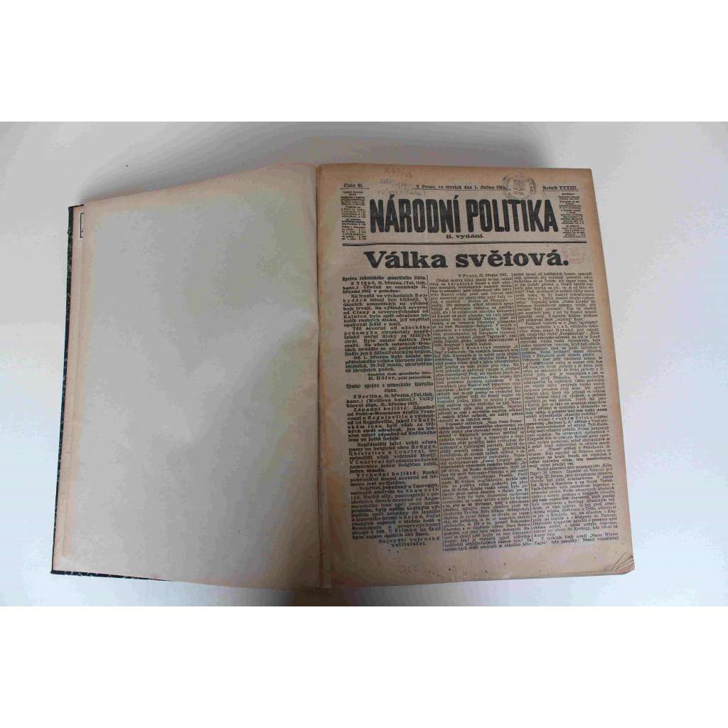 Národní politika 1915, ročník XXXIII (duben-červen) [noviny, deník, první světová válka, mj. Válka světová, Válka ve vzduchu, Boje o Dardanely, Bulharsko a Srbsko, Halič, Zničený Arras, Dobytí Přemyšlu)