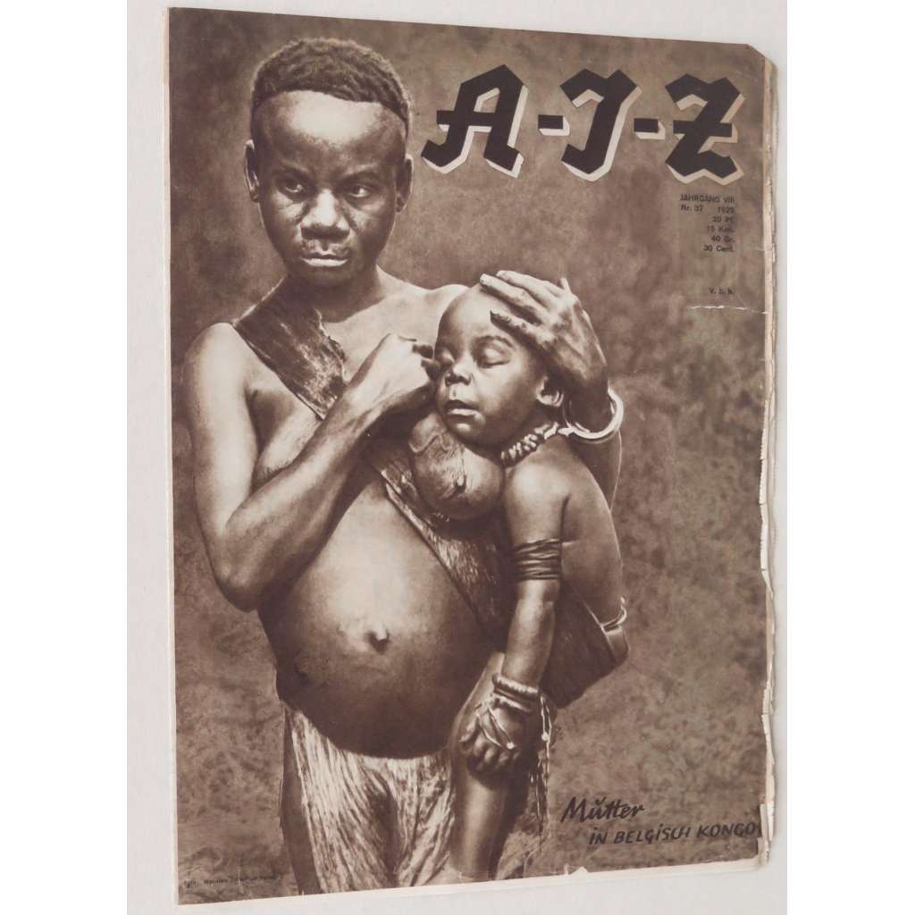 A-I-Z [Arbeiter-Illustrierte-Zeitung; AIZ], roč. 8, 1929, č. 37 [časopis; fotografie; komunismus; John Heartfield]