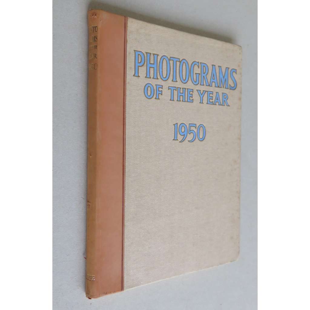 Photograms of the Year 1950: The Annual Review of the World’s Pictorial Photographic Art; The Fifty-Fifth Year of Issue	[časopis, amatérská fotografie, Anglie, Jan Lauschmann]