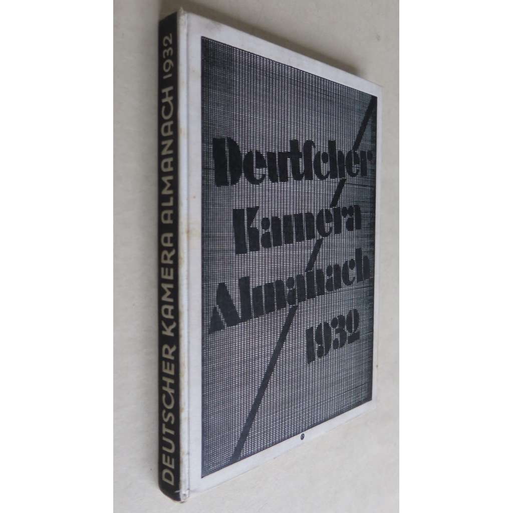 Deutscher Kamera-Almanach. Ein Jahrbuch für die Photographie unserer Zeit; 22. Band 1932 [časopis, amatérská fotografie, pozůstalost Jan Lauschmann]